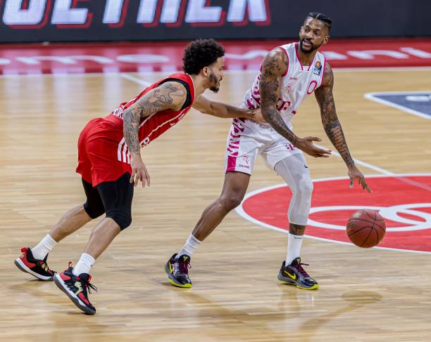 通过这一事 通过这一事